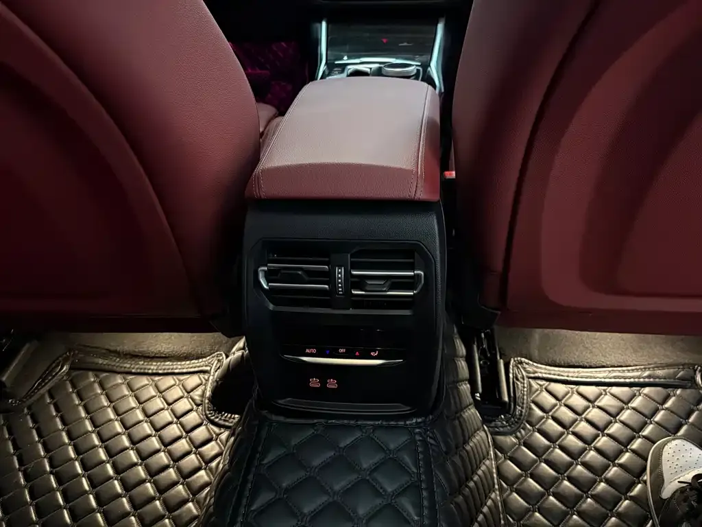 BMW 3 Series — фото 10
