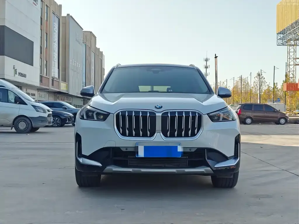 BMW X1 2024 из CN, фото 3