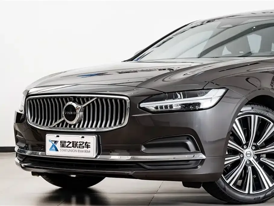 Volvo S90 — фото 8