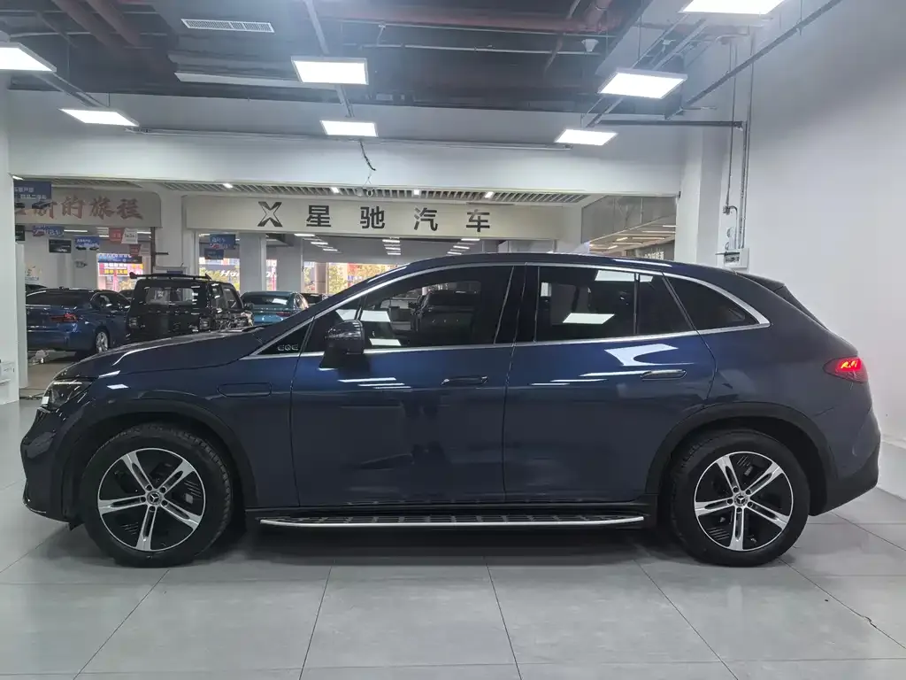 Mercedes-Benz EQE SUV 2023 из CN, фото 6
