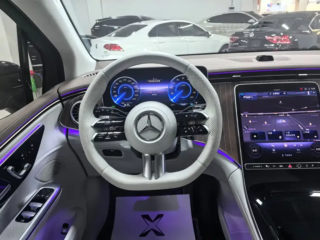 Mercedes-Benz EQE SUV 2023 из CN, фото 4