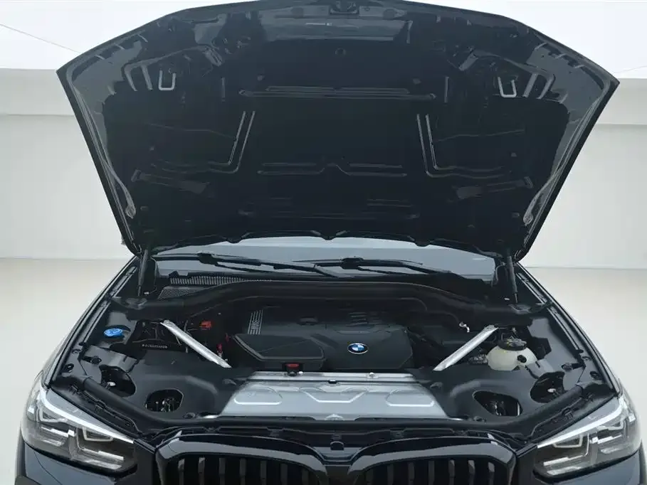 BMW X3 — фото 2