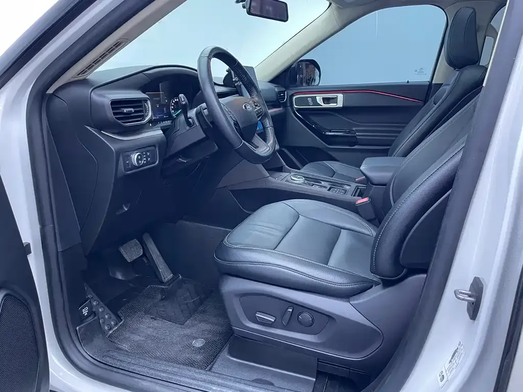 Ford Explorer 2022 из CN, фото 9