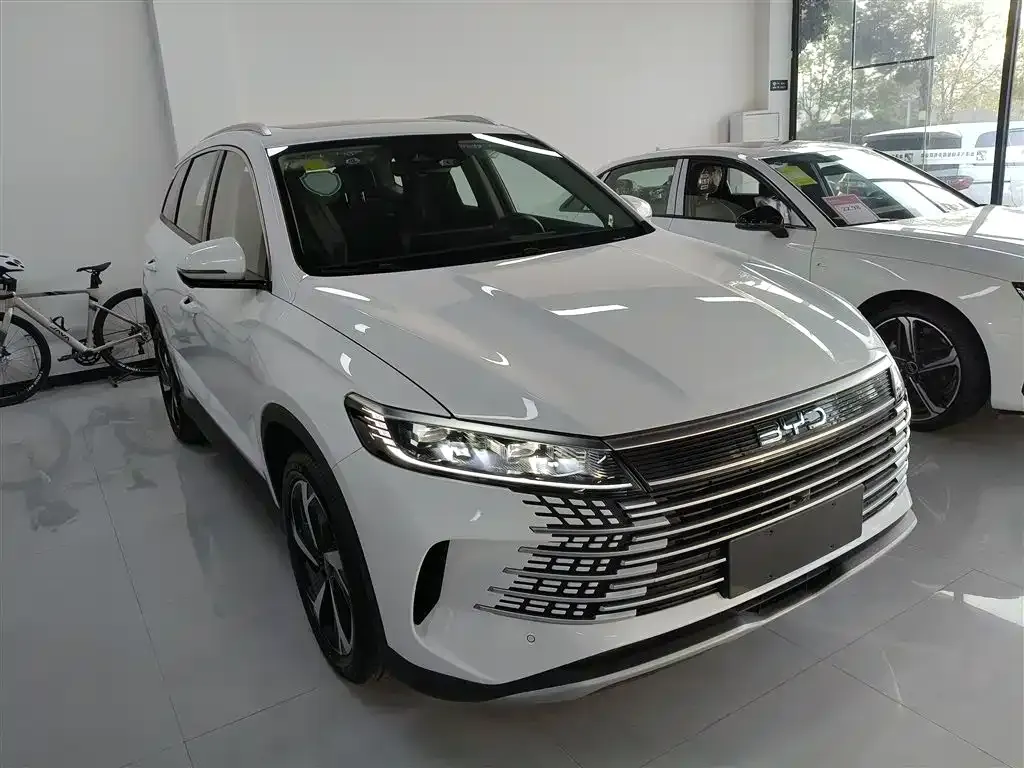 BYD Seal 05 DM-i — фото 4