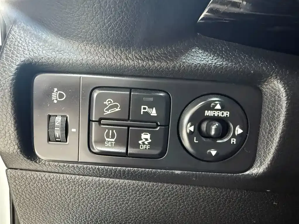 Kia KX1 — фото 10
