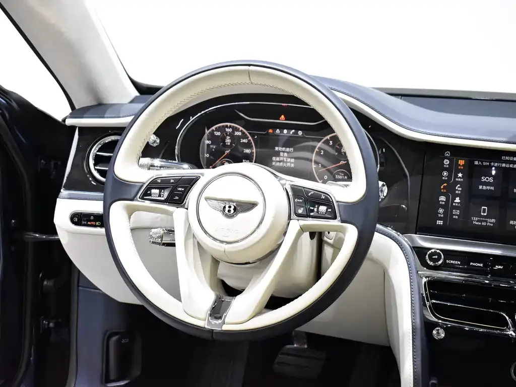 Bentley Flying Spur — фото 9