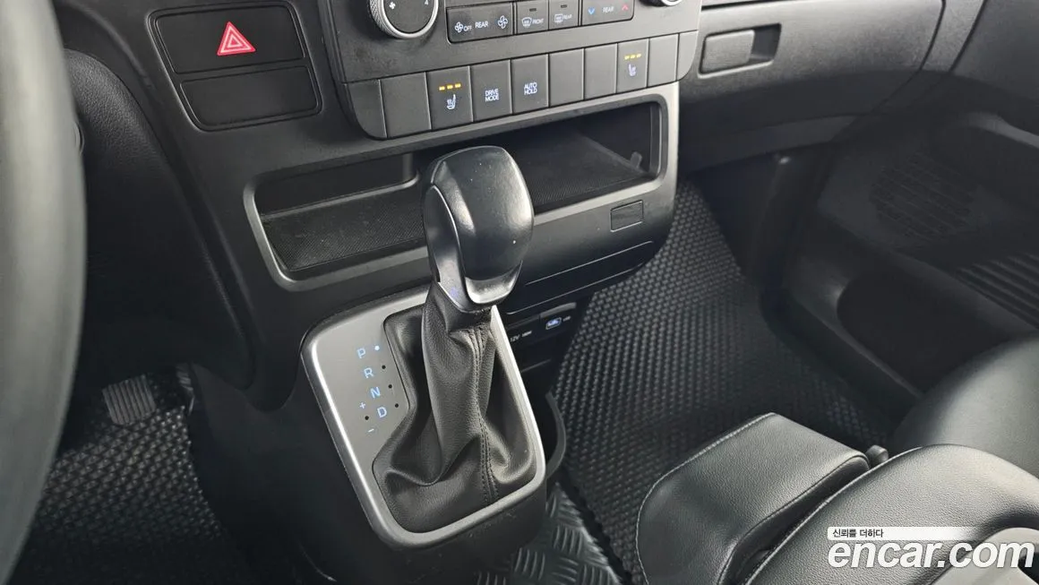 Hyundai Staria — фото 9