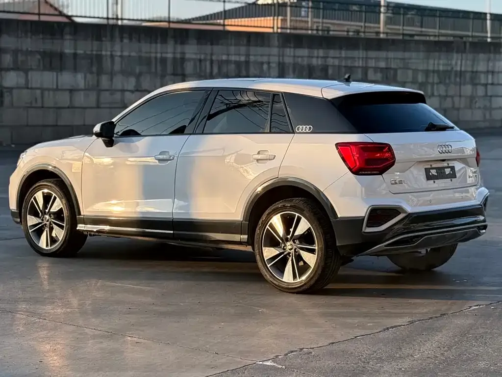 Audi Q2L 2022 из CN, фото 5