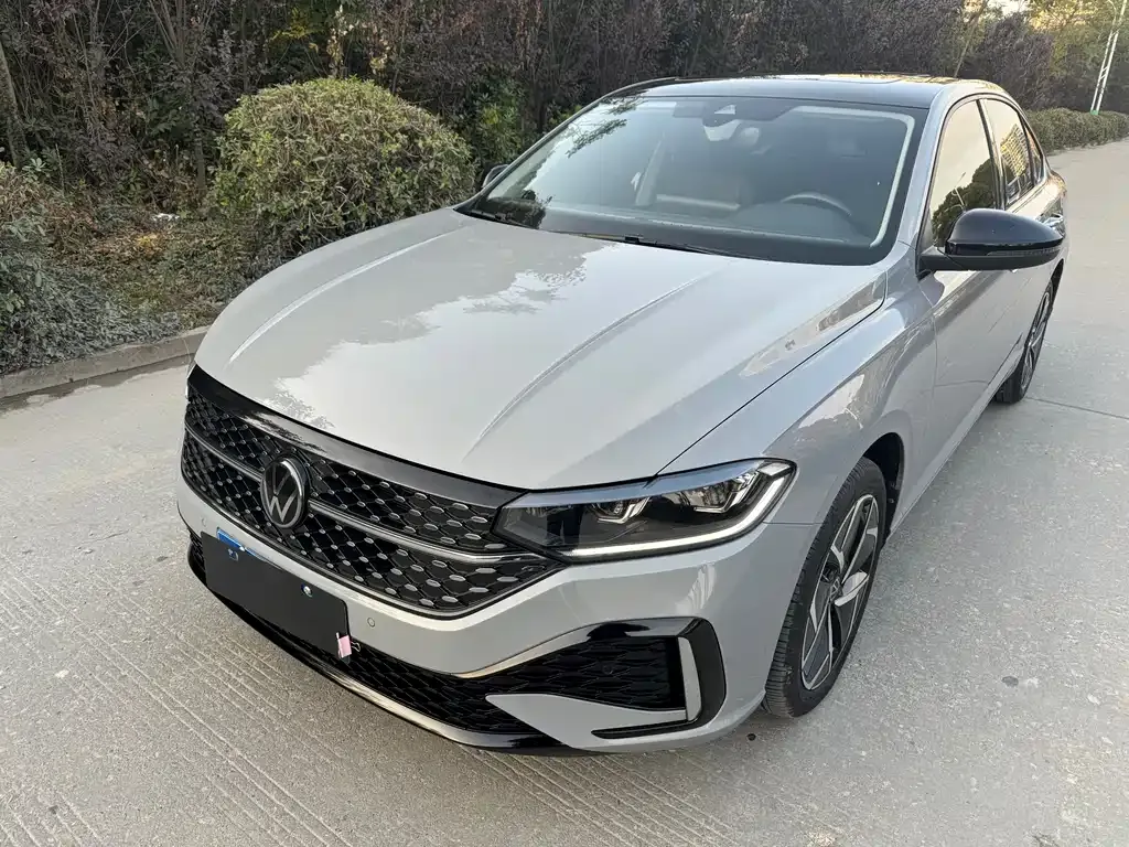 Volkswagen Lavida 2023 из CN, фото 1
