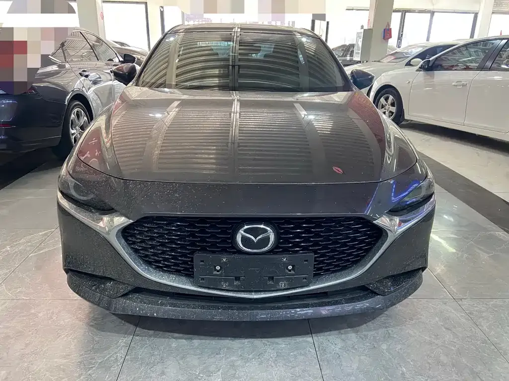 Mazda 3 Axela 2023 из CN, фото 7