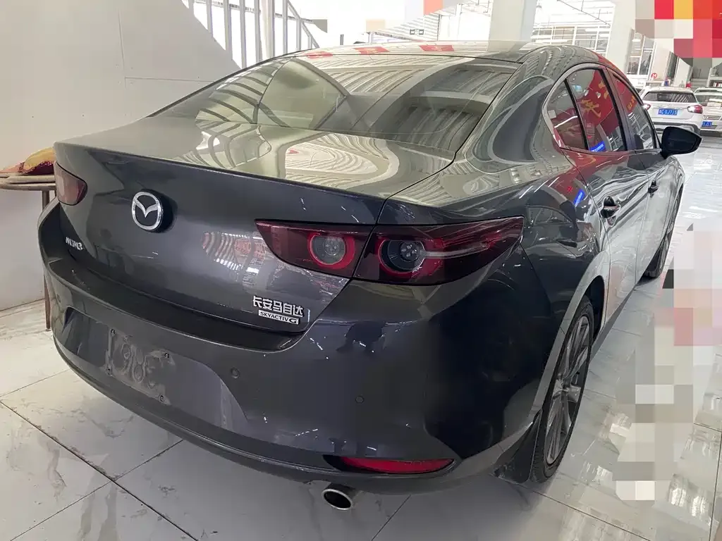 Mazda 3 Axela 2023 из CN, фото 9