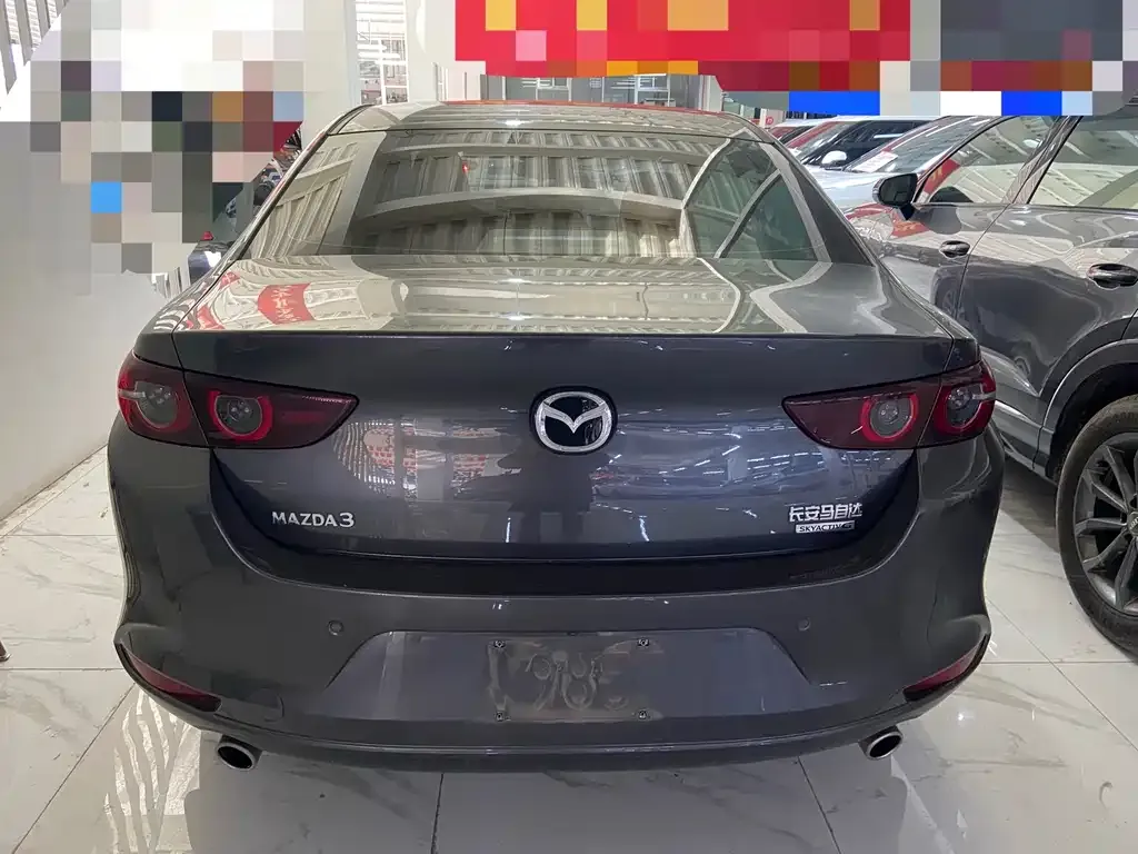 Mazda 3 Axela 2023 из CN, фото 8