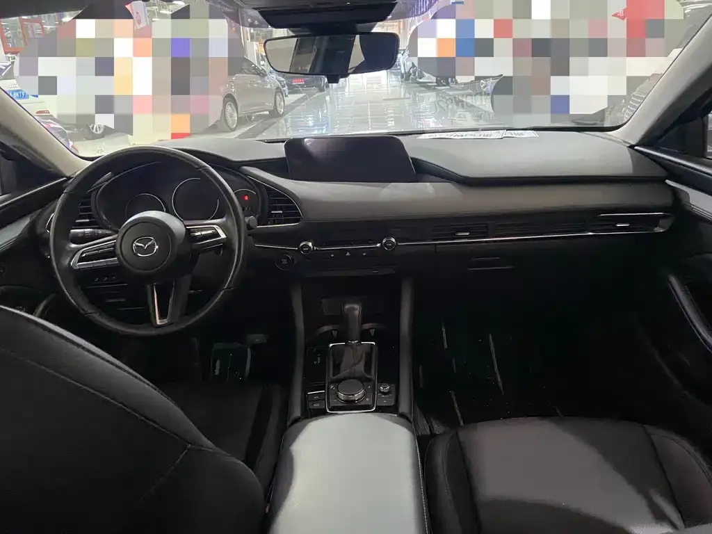 Mazda 3 Axela 2023 из CN, фото 2