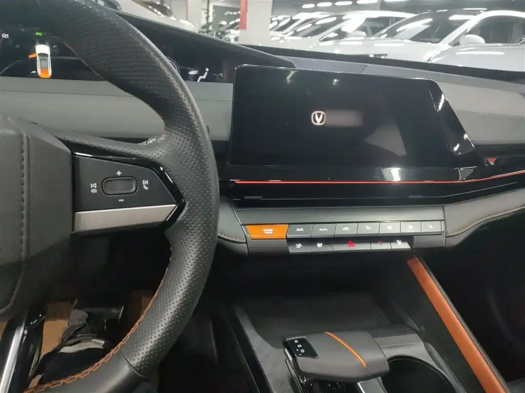 Changan UNI-V iDD 2023 из CN, фото 6