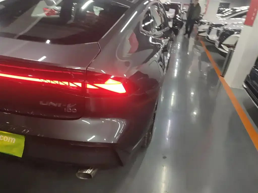 Changan UNI-V iDD 2023 из CN, фото 10