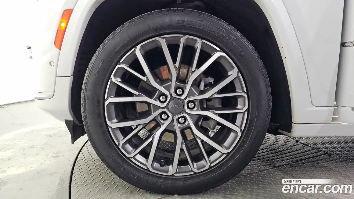 Jeep Cherokee 2021 из KR, фото 9