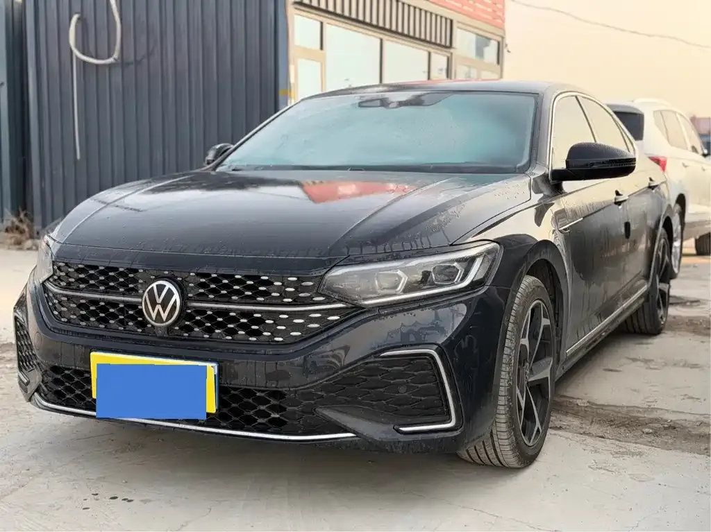 Volkswagen Passat 2022 из CN, фото 1