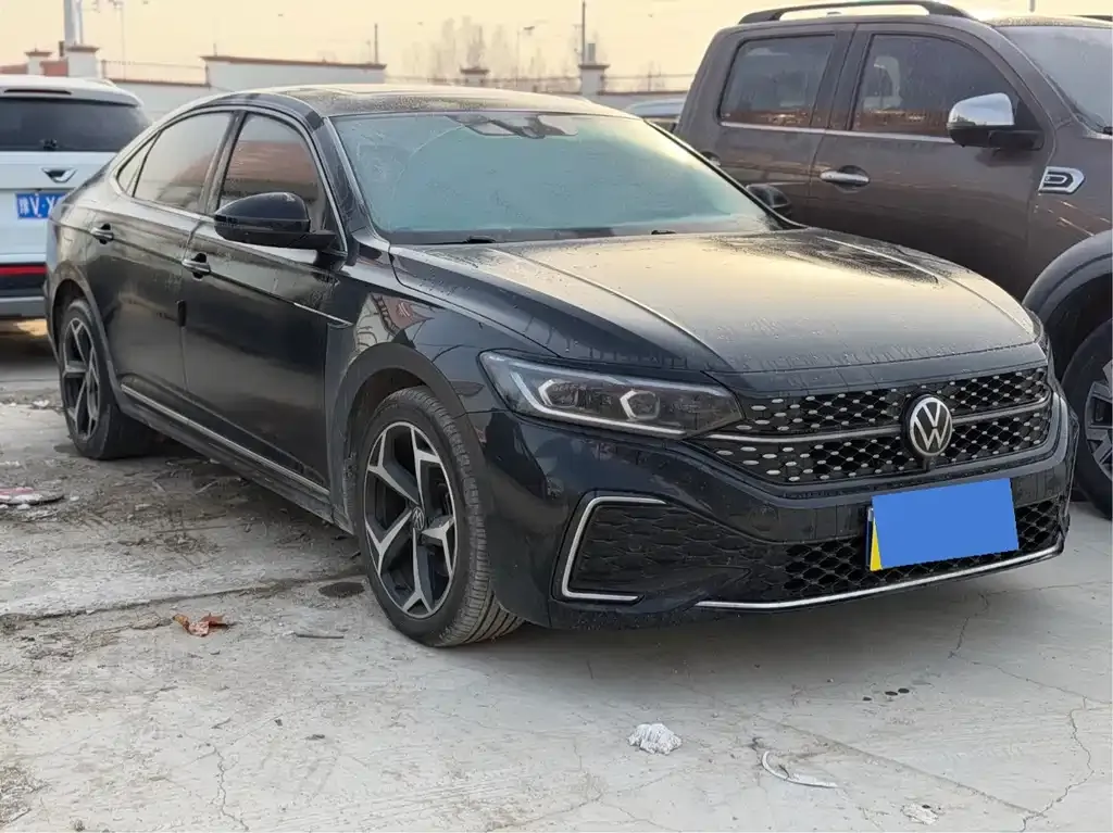 Volkswagen Passat 2022 из CN, фото 7