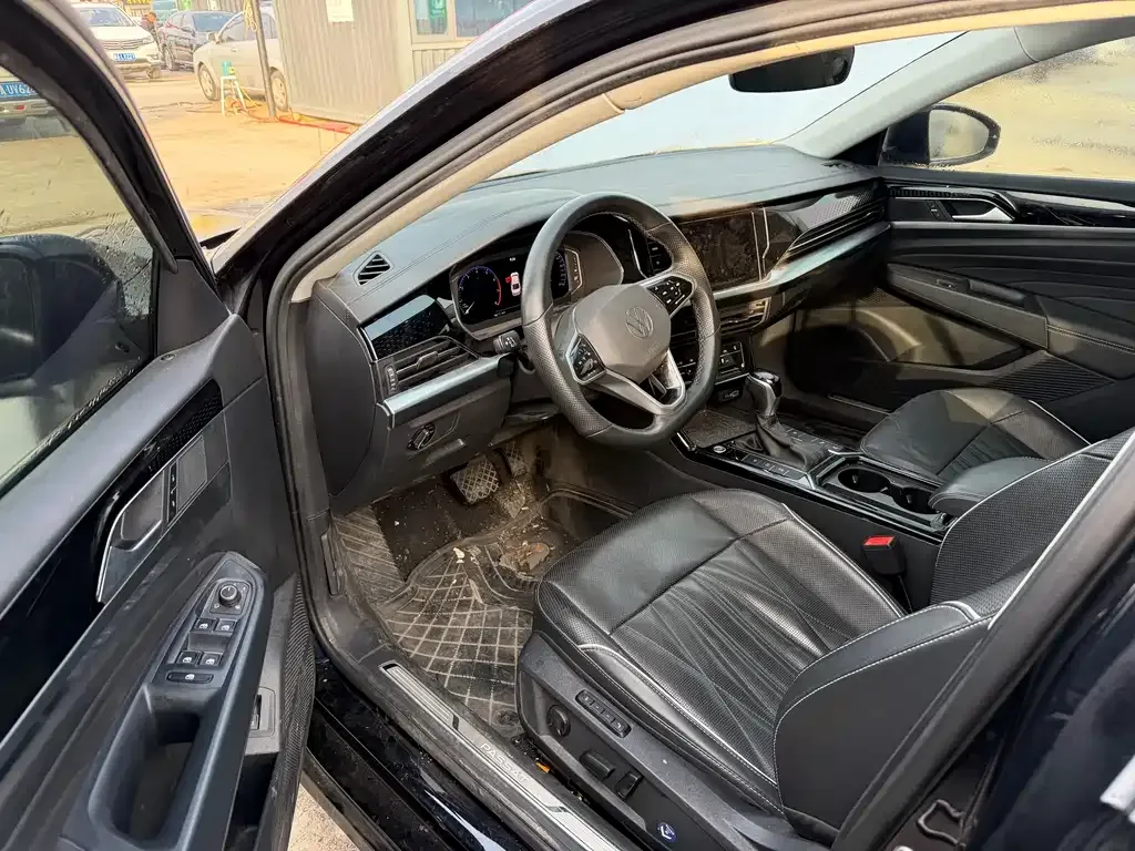 Volkswagen Passat 2022 из CN, фото 8