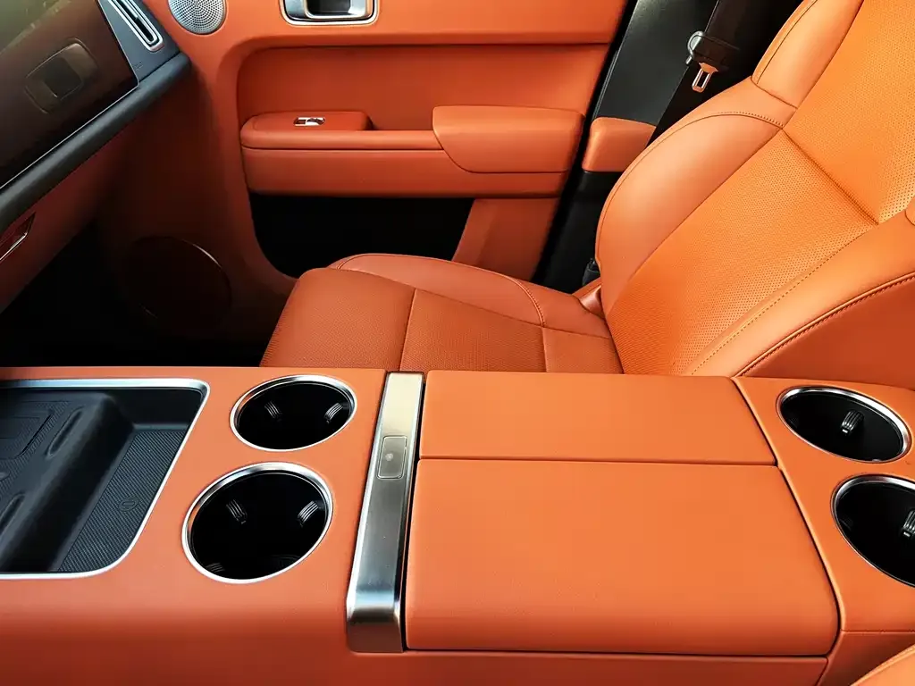 Li Auto L9 2025 из CN, фото 2