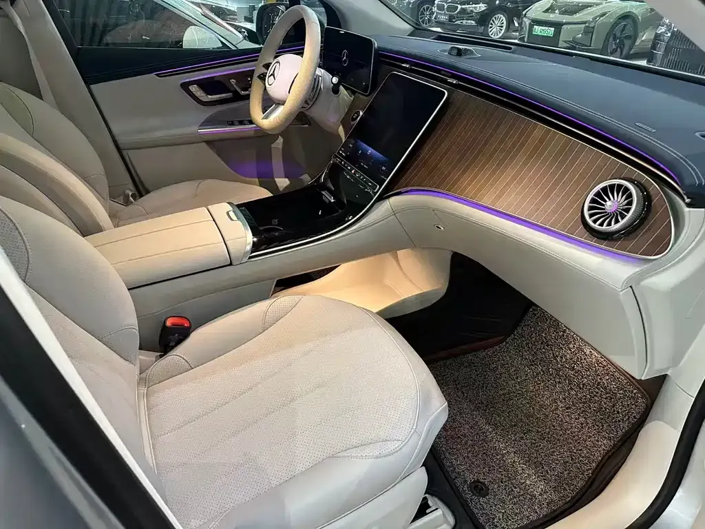 Mercedes-Benz EQE SUV 2024 из CN, фото 10