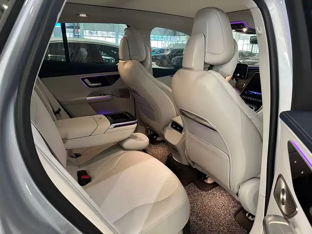 Mercedes-Benz EQE SUV 2024 из CN, фото 2