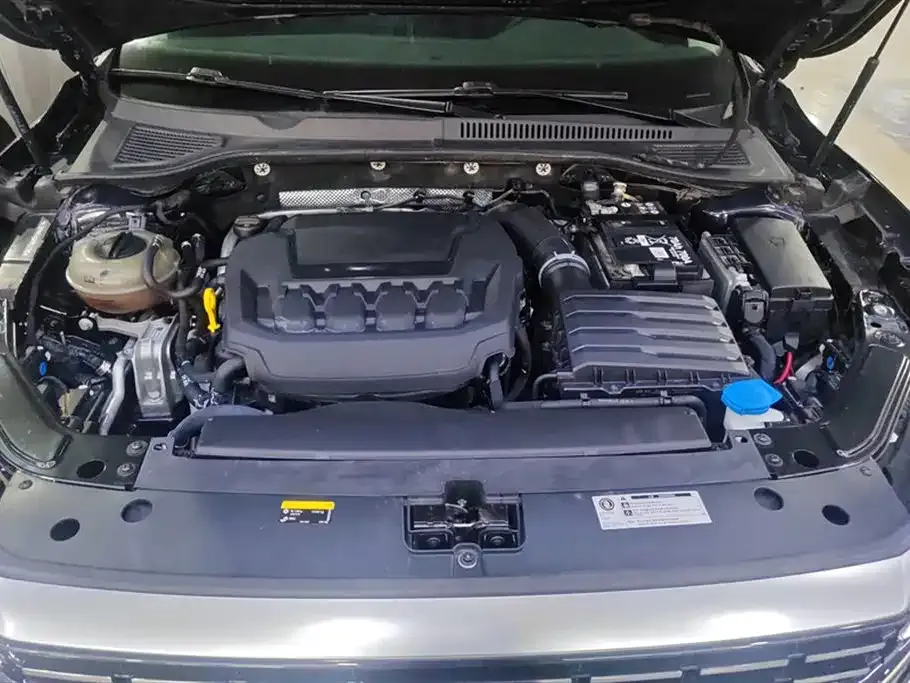 Volkswagen Passat 2024 из CN, фото 10
