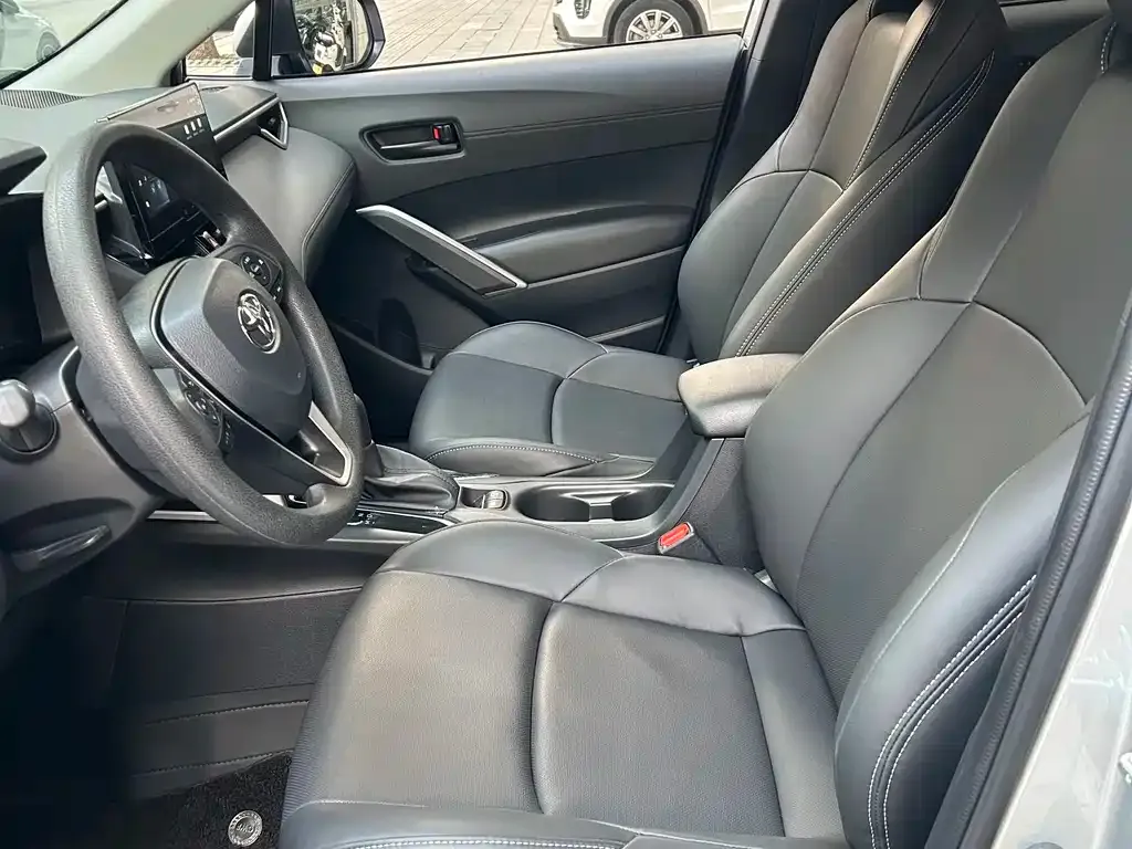 Toyota Frontlander 2024 из CN, фото 6