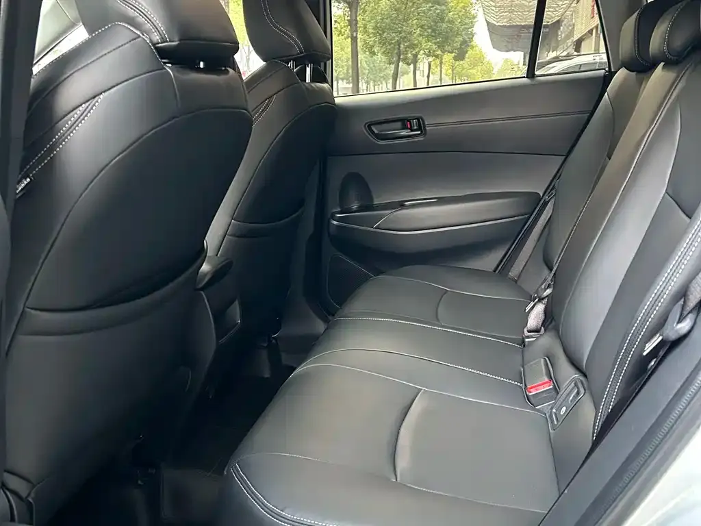 Toyota Frontlander 2024 из CN, фото 4