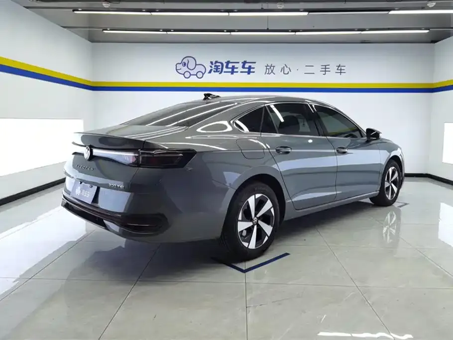 Volkswagen Magotan 2025 из CN, фото 5