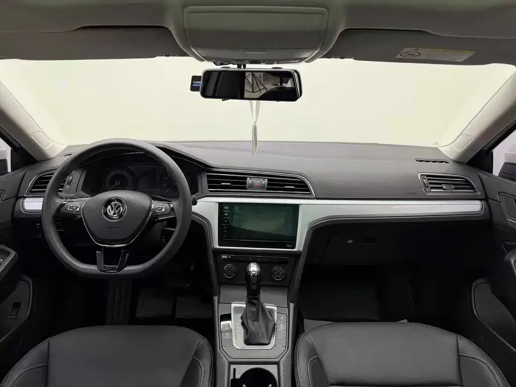 Volkswagen Lamando 2021 из CN, фото 9