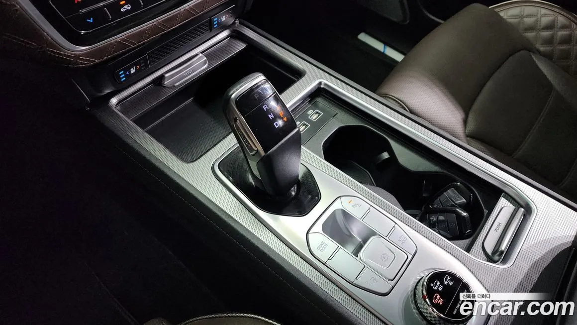 KG Mobility (Ssangyong) Rexton — фото 8
