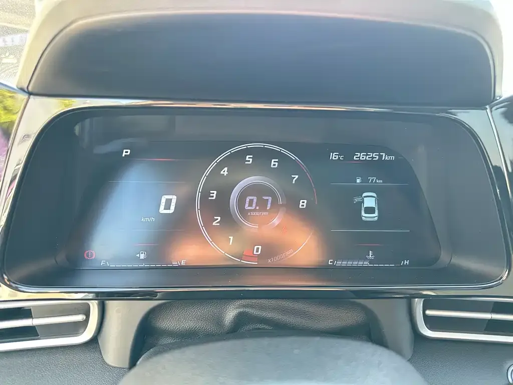 Hyundai Elantra 2021 из CN, фото 8