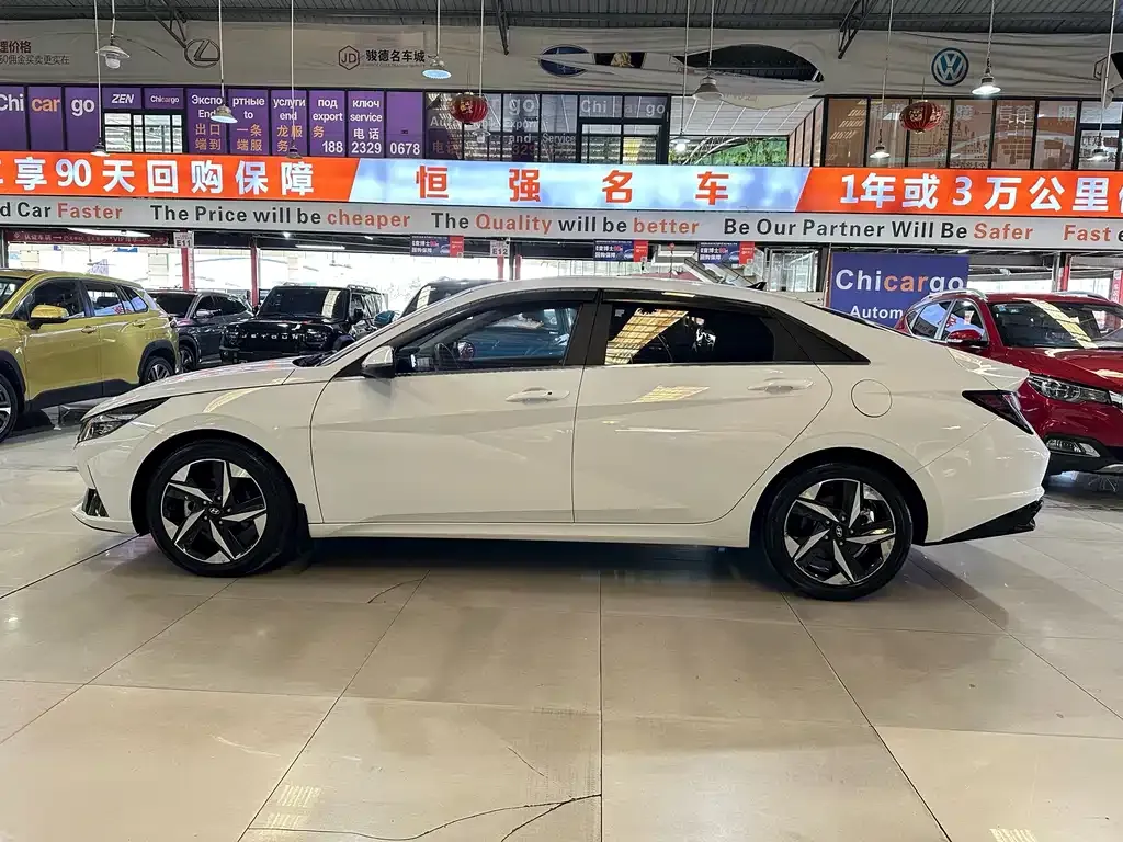 Hyundai Elantra 2021 из CN, фото 10
