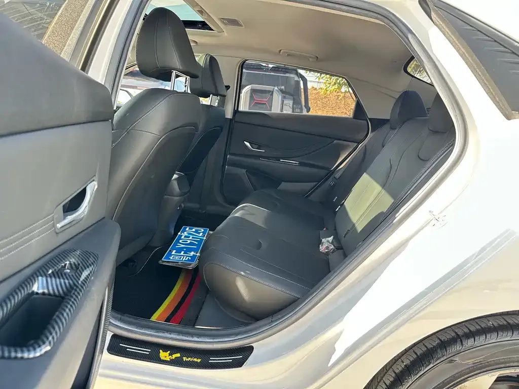 Hyundai Elantra 2021 из CN, фото 5