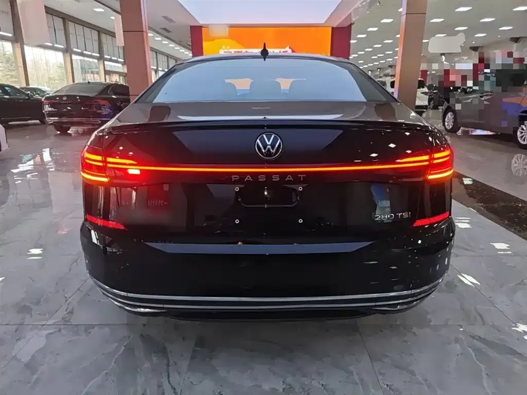 Volkswagen Passat — фото 4
