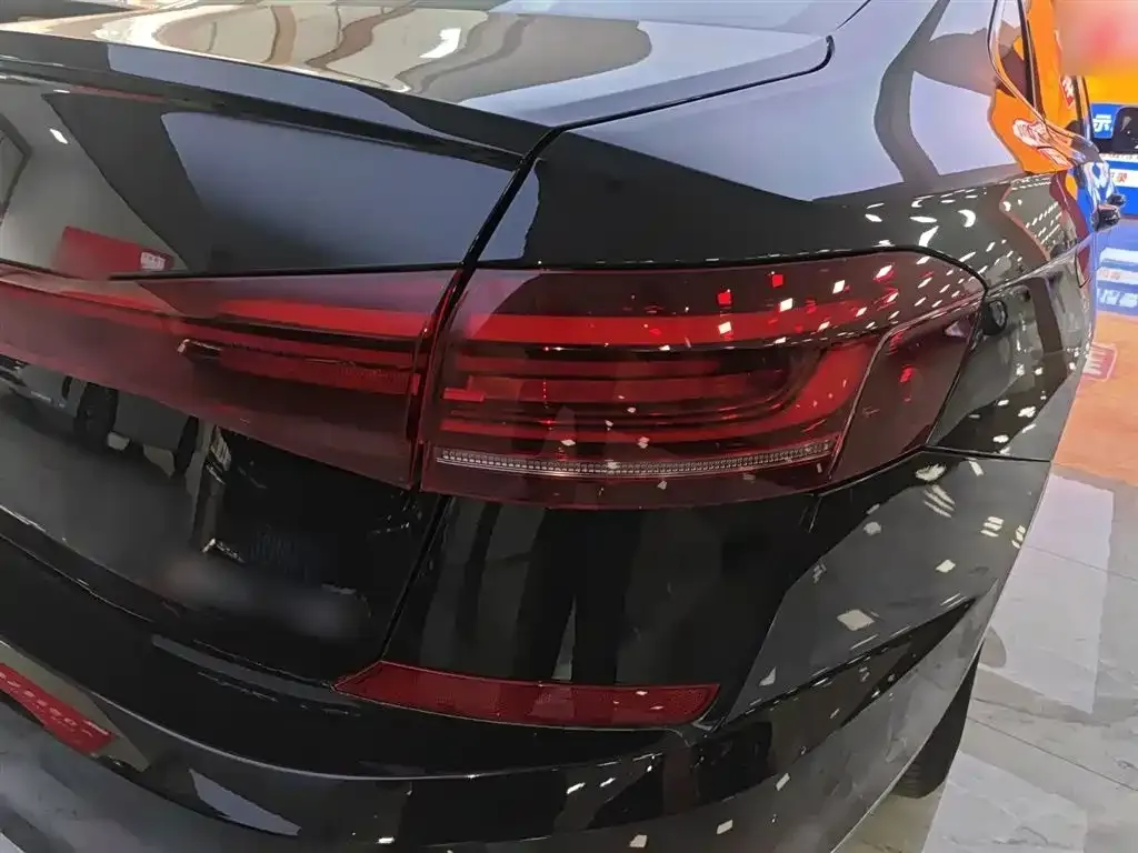 Volkswagen Passat — фото 7