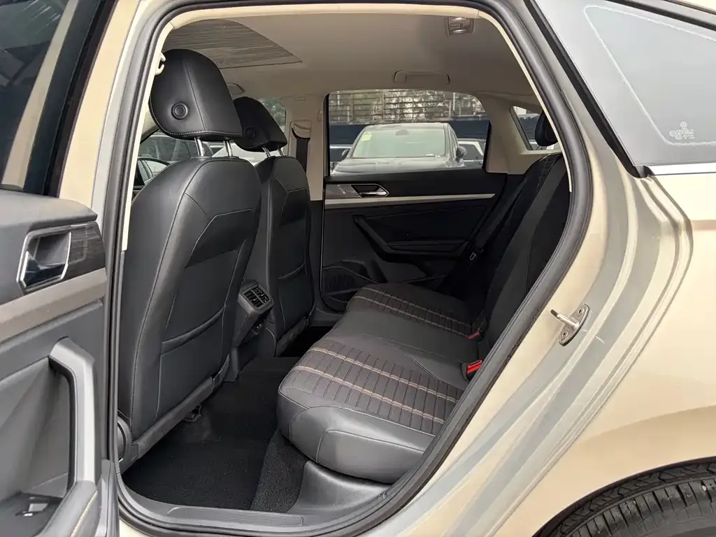 Volkswagen Lavida 2021 из CN, фото 9