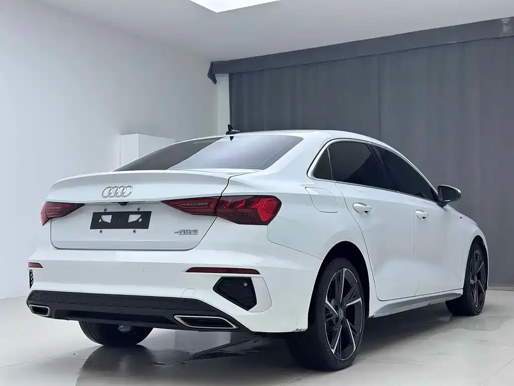 Audi A3 2021 из CN, фото 8