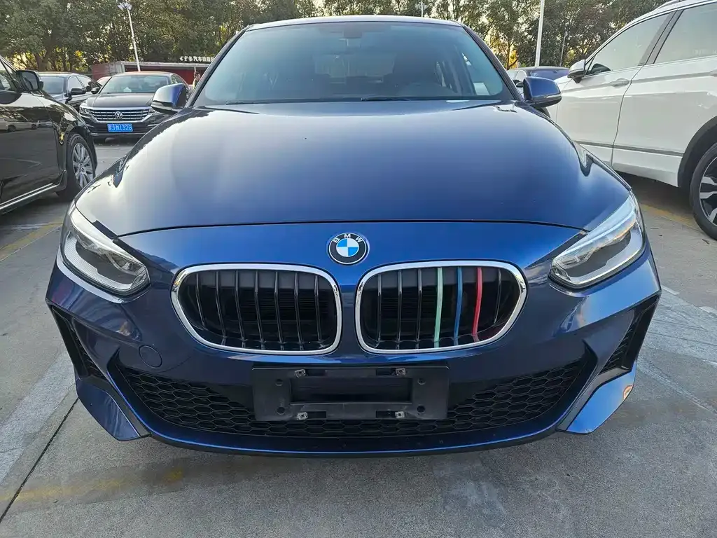 BMW 1 Series 2021 из CN, фото 2