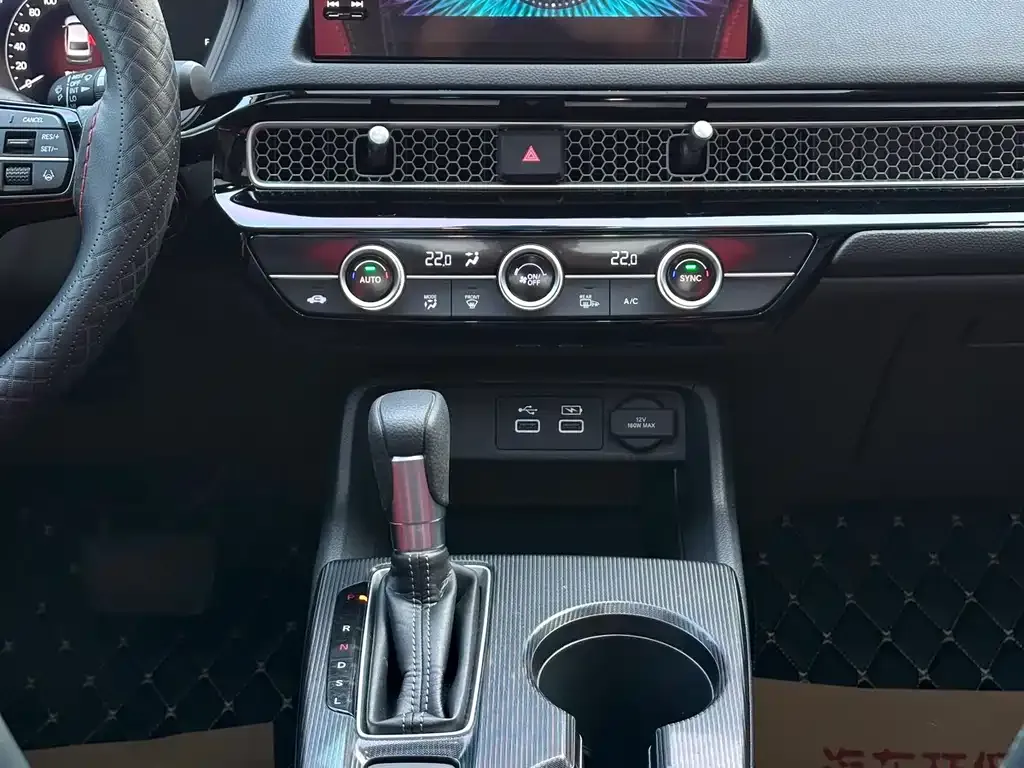 Honda Civic — фото 10