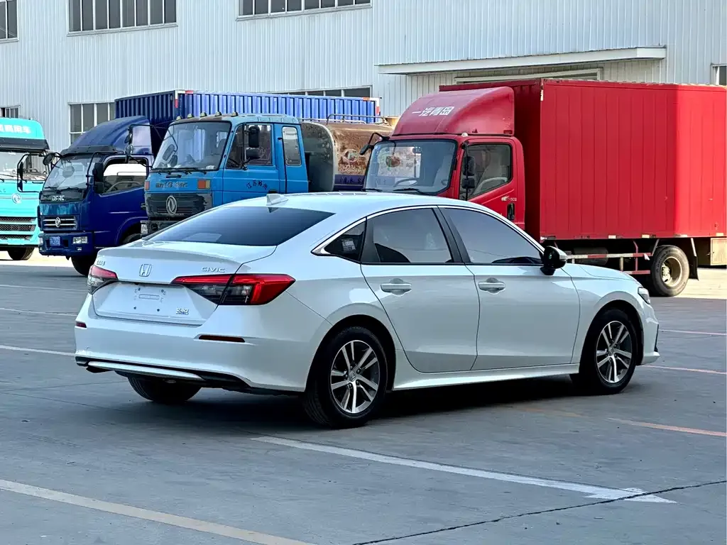 Honda Civic — фото 4