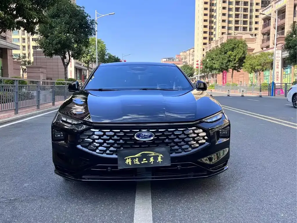 Ford Mondeo 2022 из CN, фото 2