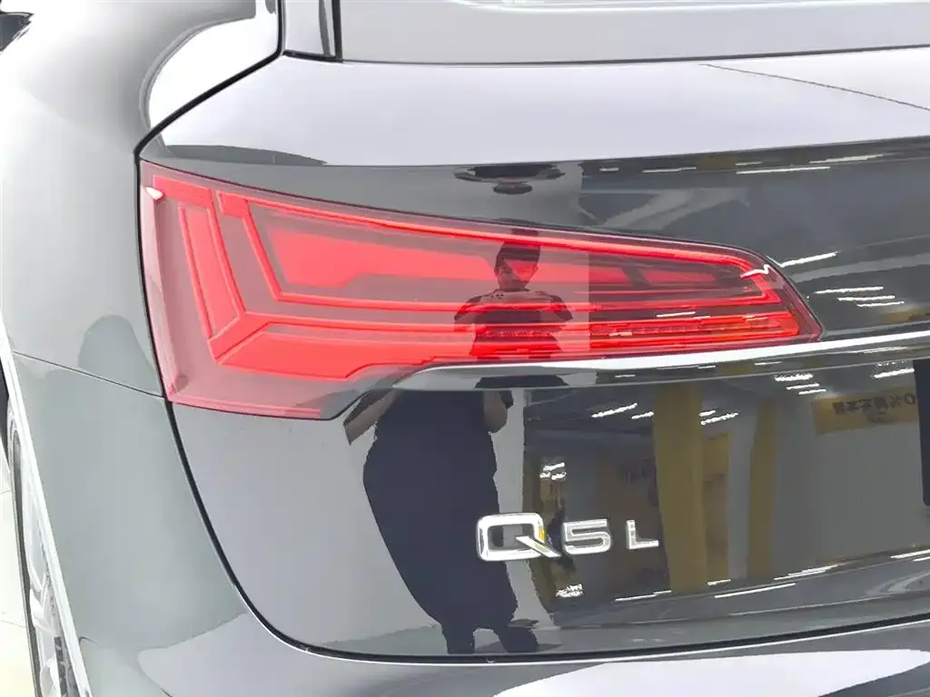 Audi Q5L 2022 из CN, фото 9