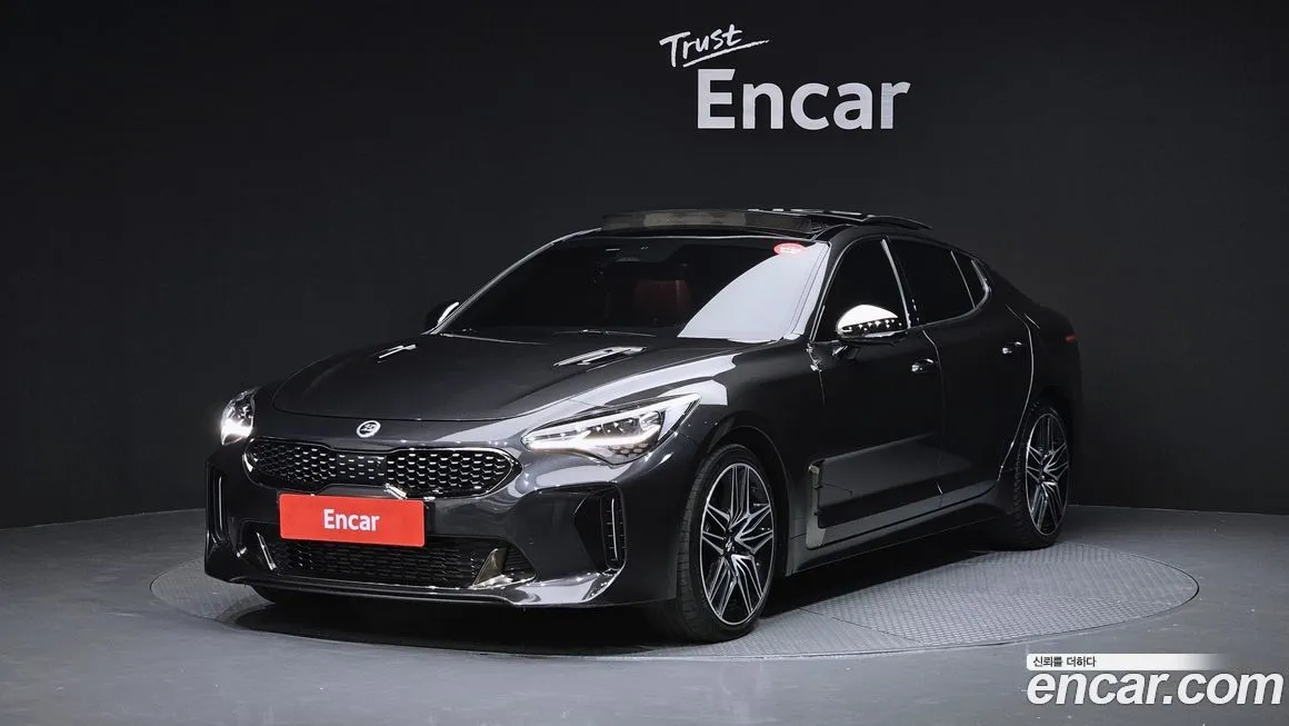 Kia Stinger 2021 из KR, фото 1