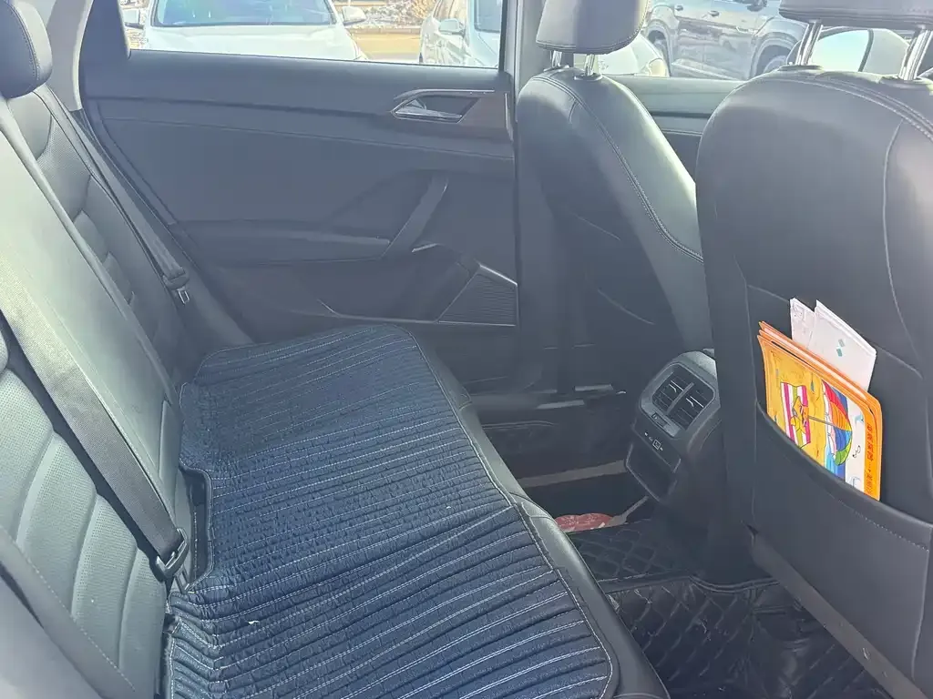 Volkswagen Tharu 2021 из CN, фото 3