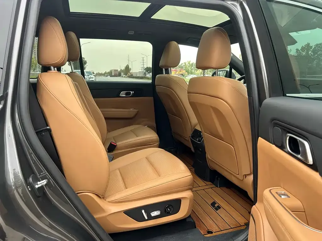 Li Auto Li ONE 2022 из CN, фото 3
