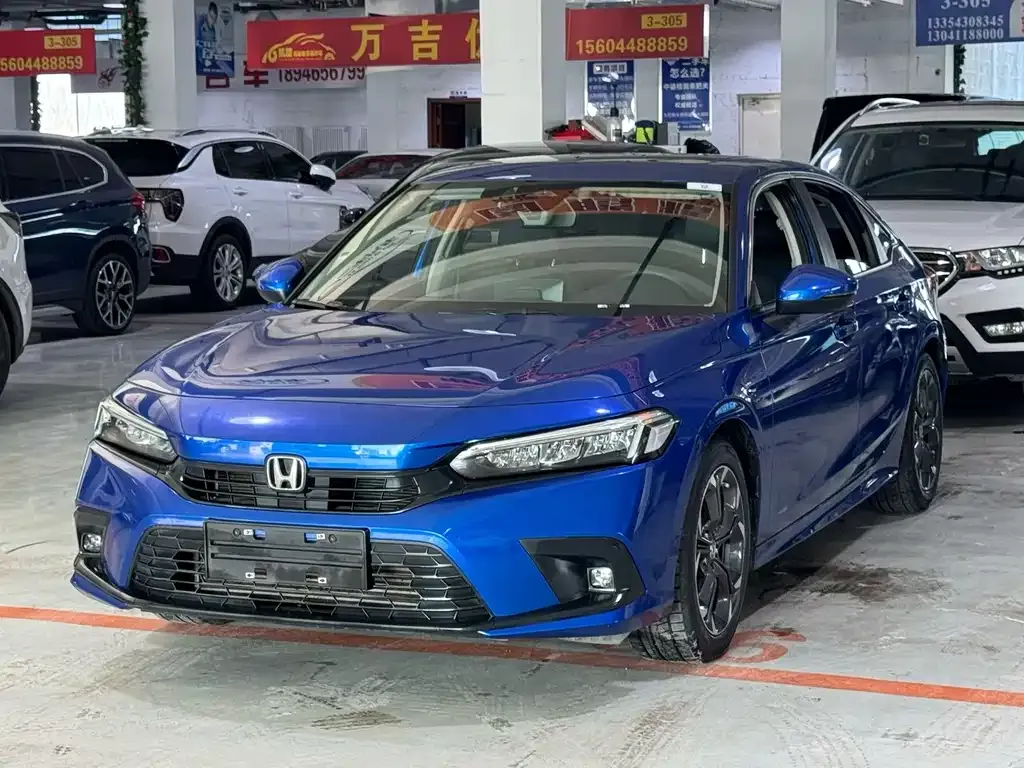 Honda Civic — фото 1