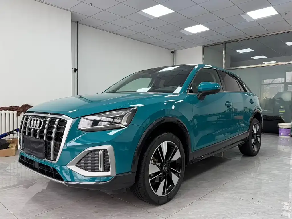 Audi Q2L 2022 из CN, фото 1