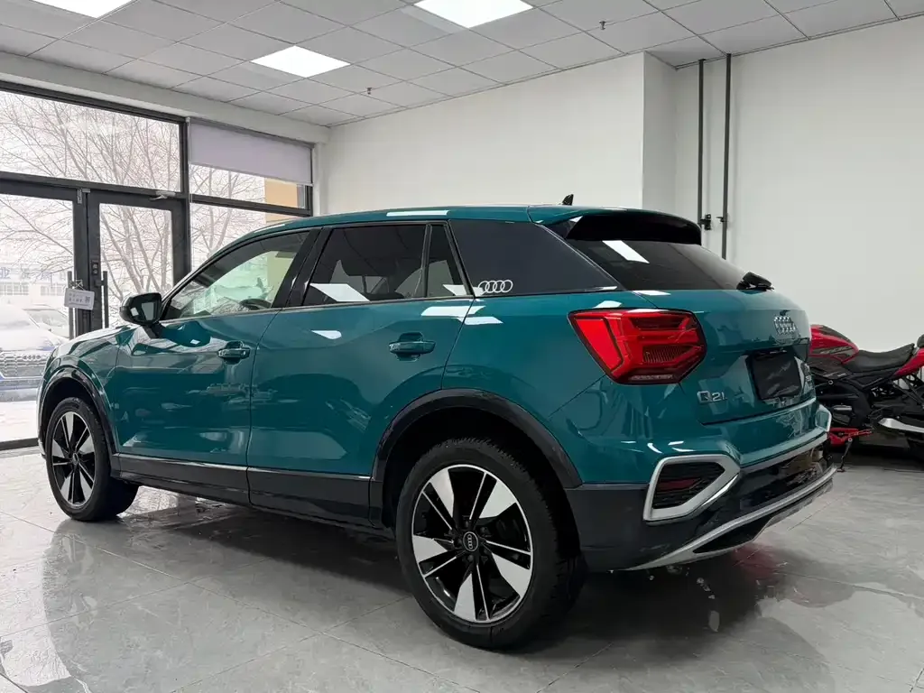 Audi Q2L 2022 из CN, фото 5
